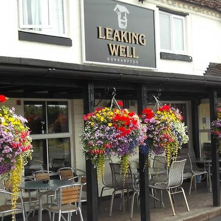 The Leaking Well Bed & Breakfast Dunhampton Ngoại thất bức ảnh